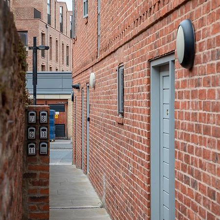 Apartamento The Falcon Tap York Exterior foto